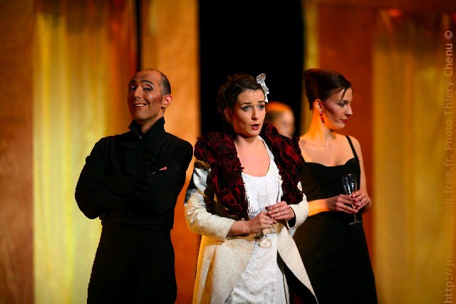 La Traviata [Gastone] — Février 2008 \\ avec Ulrike Van Cotthem & Rachel Barthélémy \\ Photo : Thierry Chenu ©